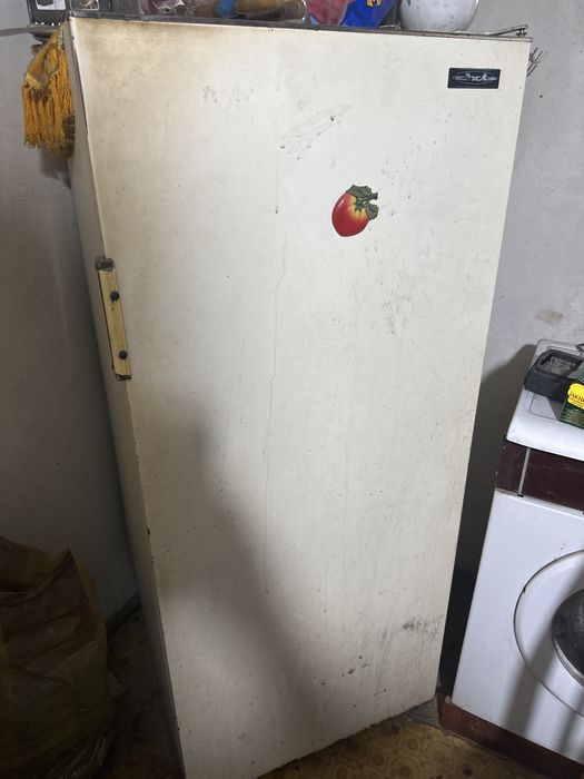 Продаю холодильники