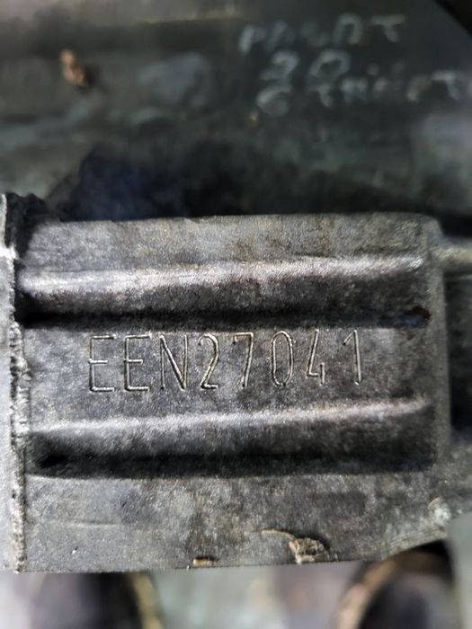 Cutie De Viteze Manuala 5 Trepte Volkswagen Passat 3B3 2000 - 2005 1.9