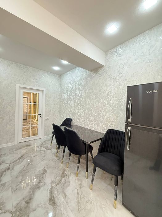 Продаётся 3х Комнатная квартира по адресу Багишамал заходи и живи