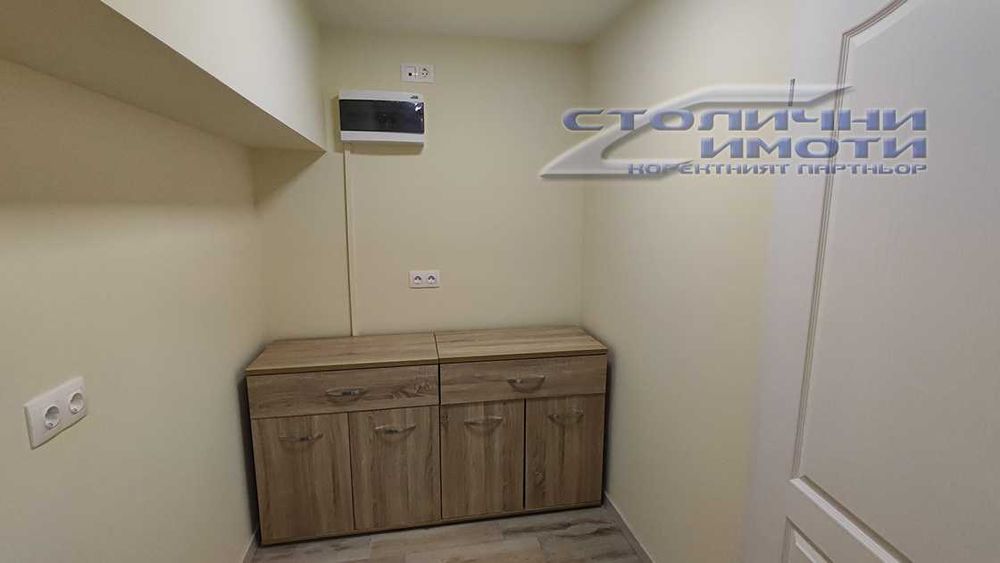 Дава се под наем Магазин в София, Център - 31 кв.м за 433.5 € - Снимка #4