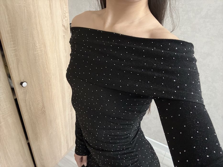 Платье с блестками в пол