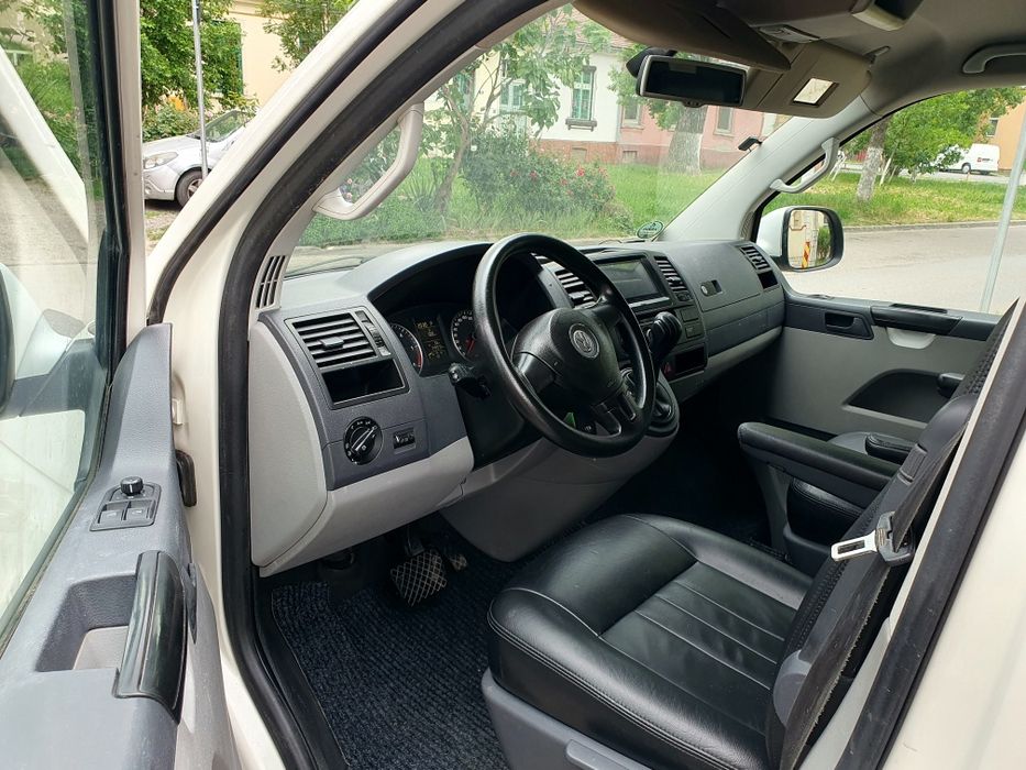Vw Transporter T5 2.0 TDI 140 CP, 4X4 , AUTOMATA, 2013, 2x usi laterale