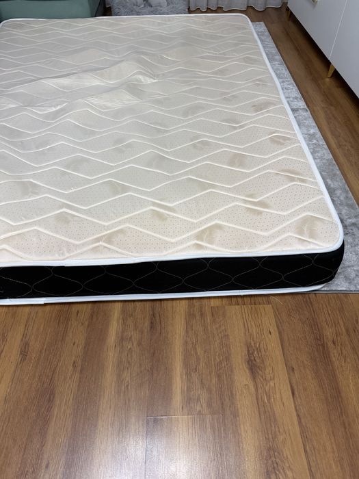 Отдам матрас бесплатно