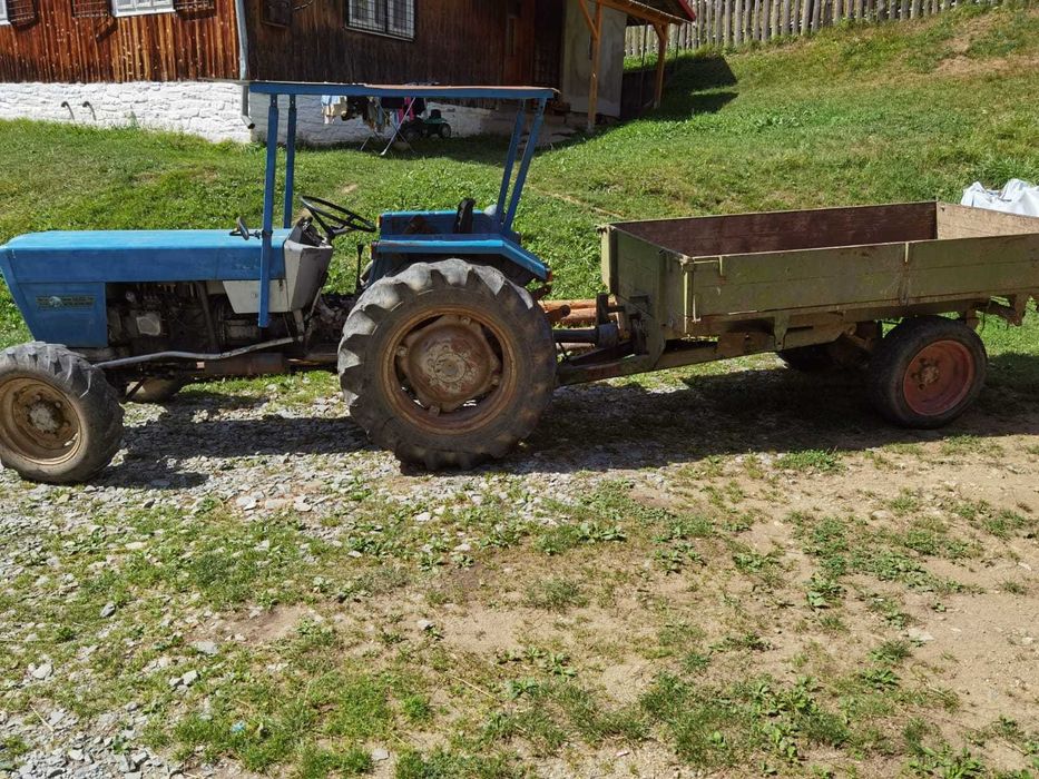 De vanzareTractor Denardi