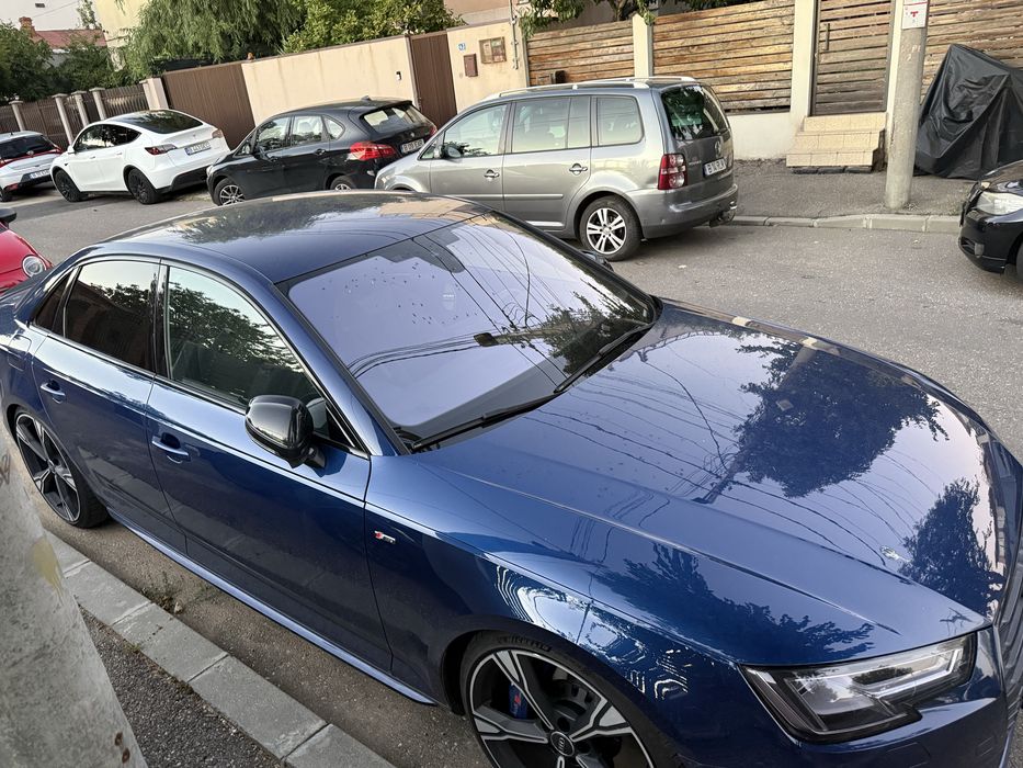 Audi A4 B9  S-line quattro