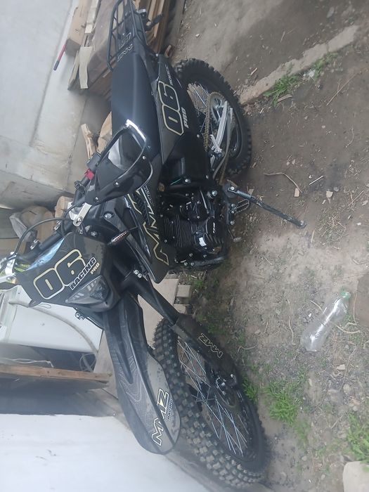 Продам мотоцикл эндуро