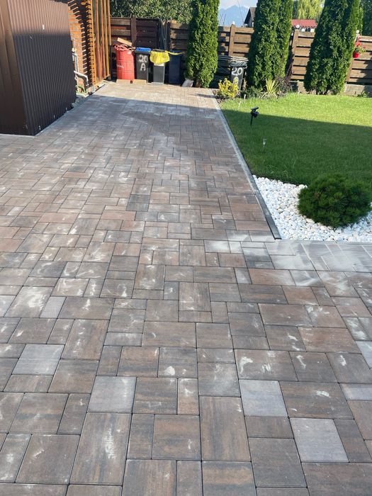 Vanzare, Montaj Pavaje, Dale, Borduri, Boltari