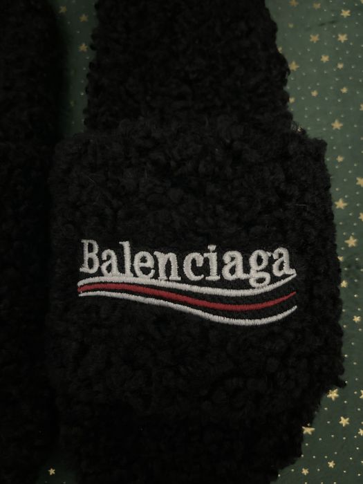 Balenciaga Furry Slide Black Papuci Premium Quality