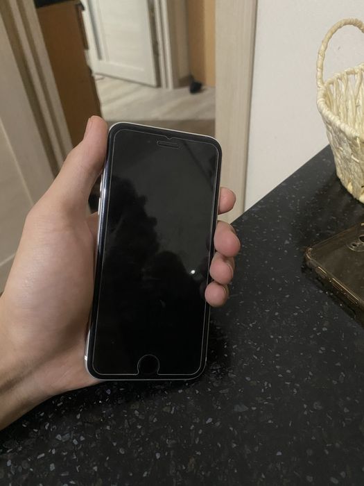 Iphone SE 2020 64GB  9/10