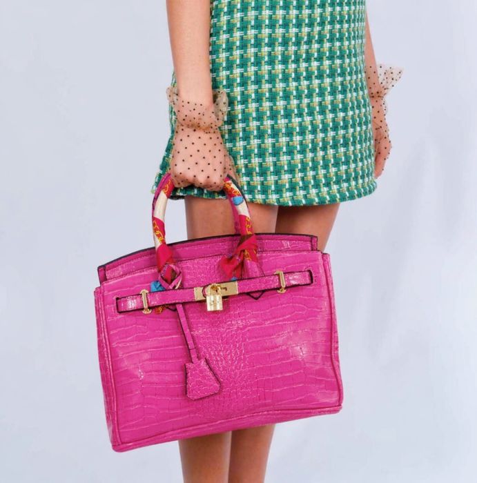 Дамска чанта от естествен лак