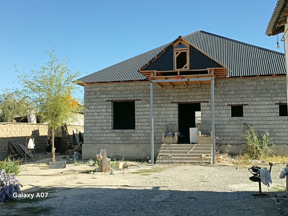 Үй сатылады.Туркестан