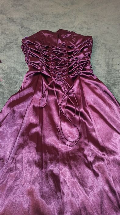 Платье вечернее ..