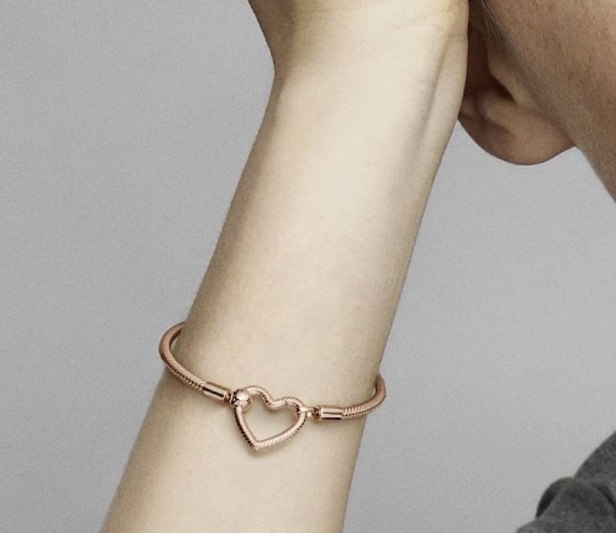 Продаю Браслет Pandora