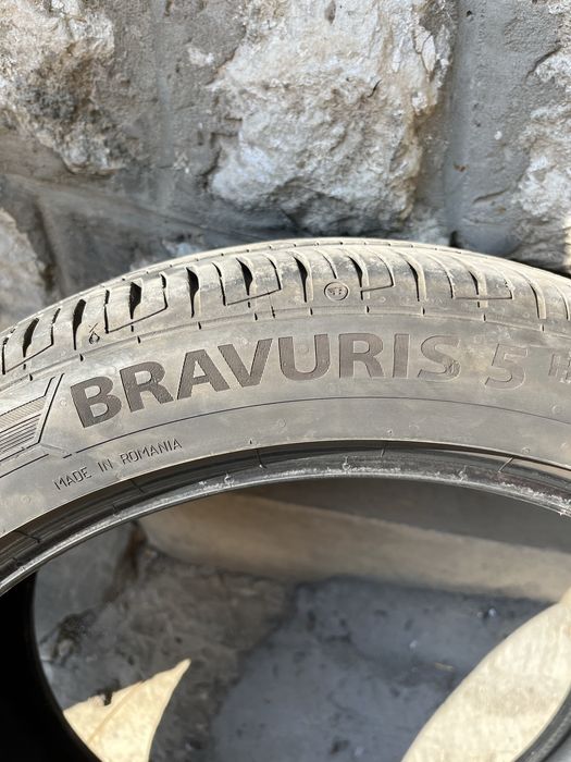 Гумиа  255/40/19 Barum