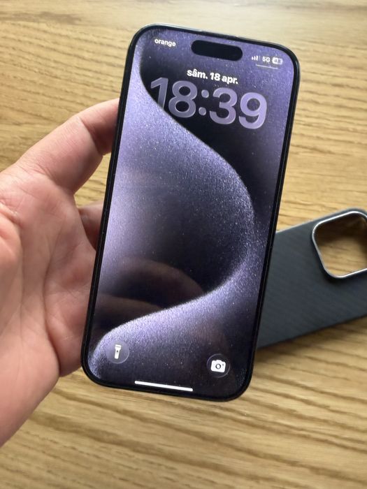 Vând Iphone 16 pro 512gb