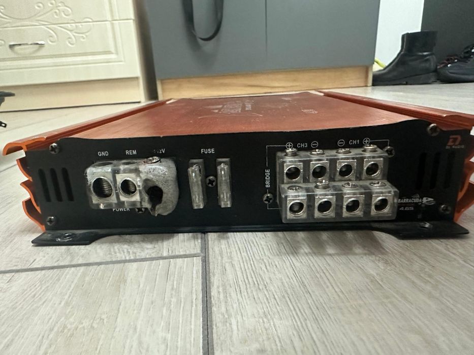 Продам рабочи усилок баракудо