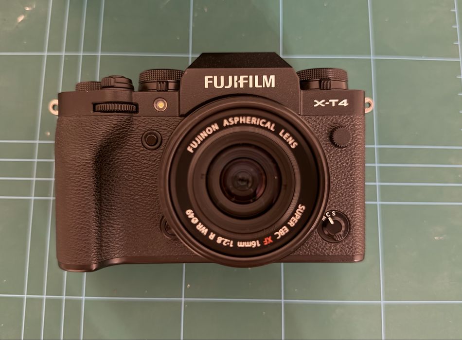 Фотоапарат Fujifilm x-t4 + обектив Fujinon XF 16mm f/2.8 R WR
