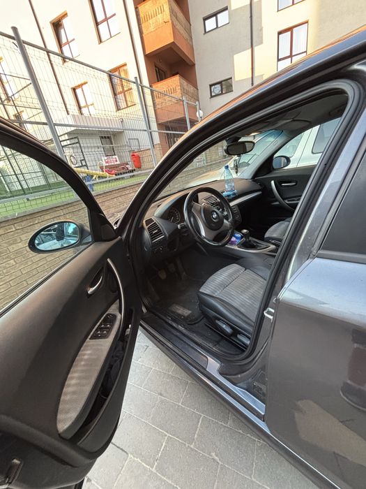 Bmw seria 1 200 cp (negociabil)