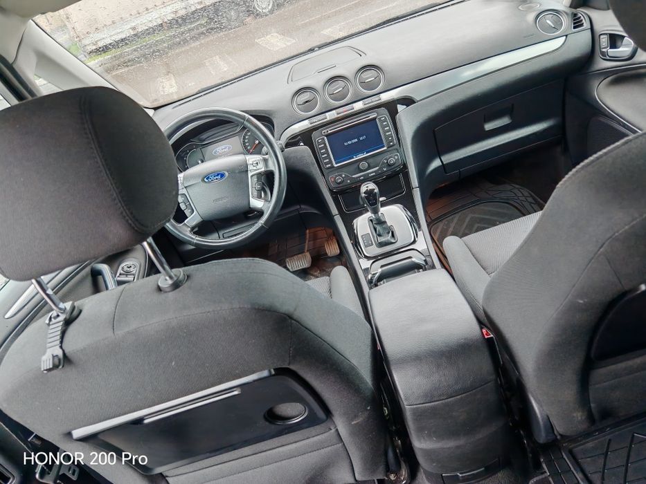 Vând Ford Galaxy din 2014, cutie automată