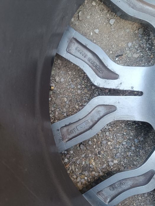Продавам джанти с гуми 255/45 R19