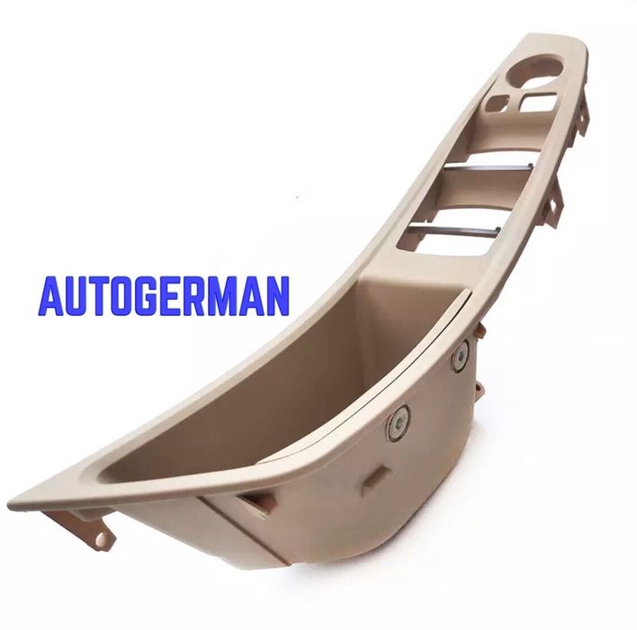Панел Bmw F10 F11 дръжка бутон бмв ф10 ф11 конзола подлакътник ляв