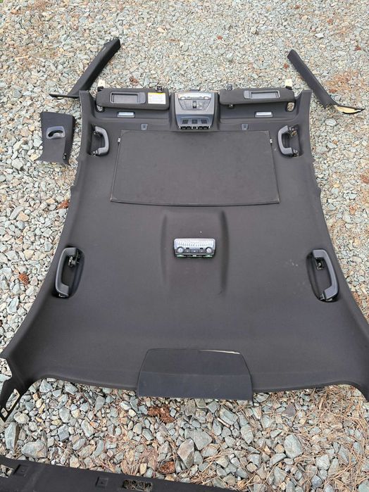 Plafon Negru + Stalpi + Parasolare + Plafoniere BMW Seria 5 F10