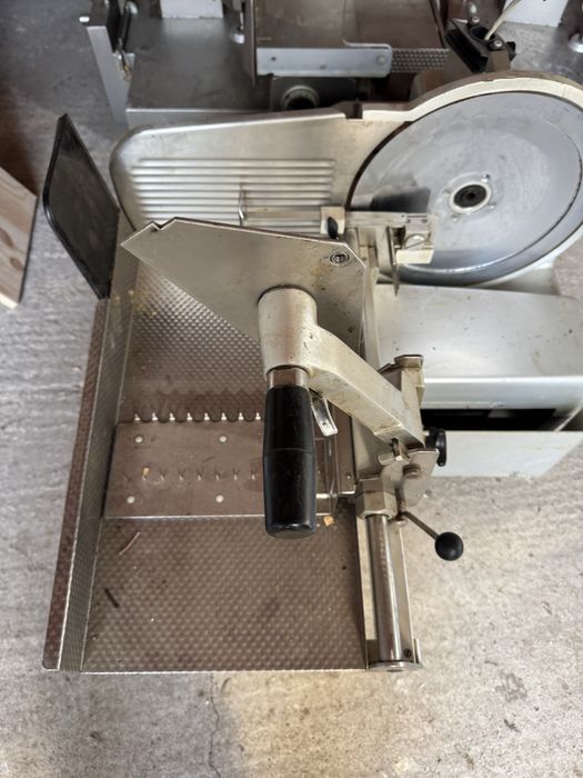 Feliator/Feliatoare  profesionale