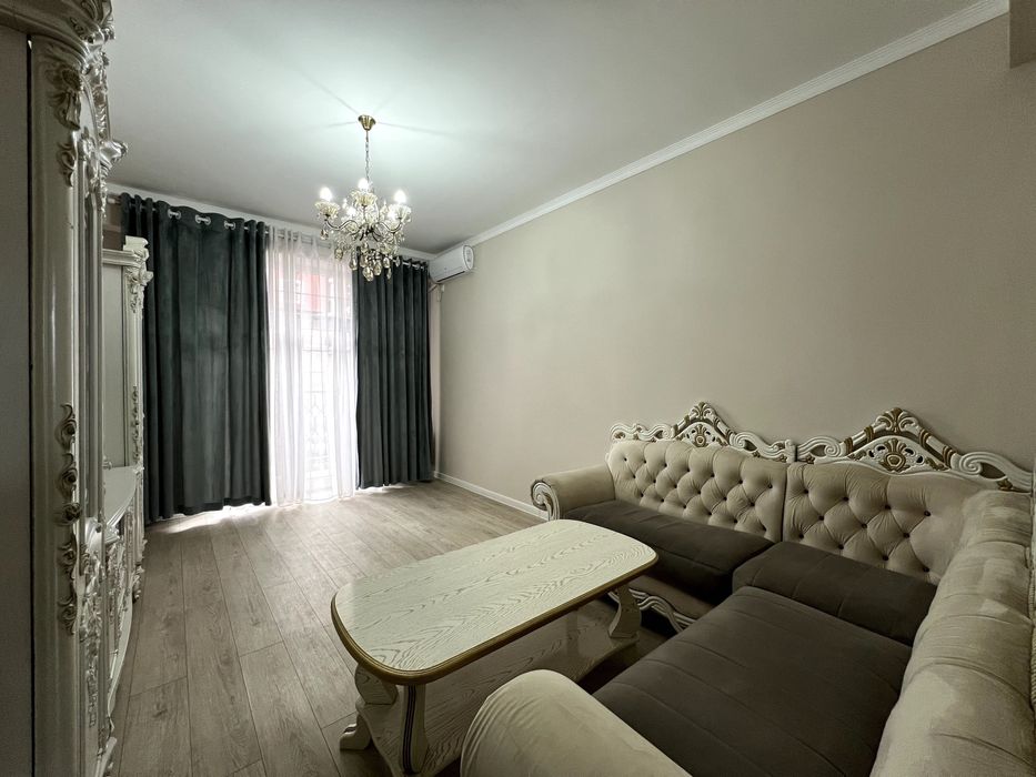 Продаётся 3х комнат квартира 72 м2 кирпич ЖК "ГРИНВИЧ" Электроаппарат