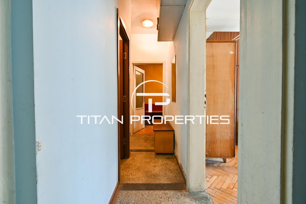 Дава се под наем Тристаен апартамент в София, Лозенец - 80 кв.м за 650 € - Снимка #11