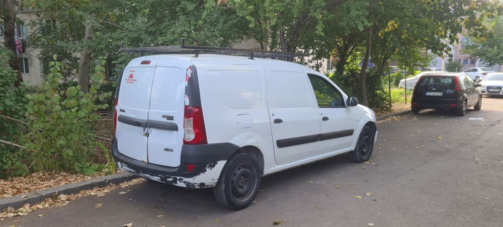 Vand logan  van 2008