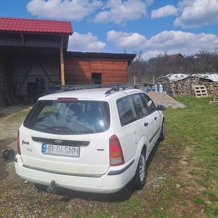 FORD Focus 2002 — imagine 3