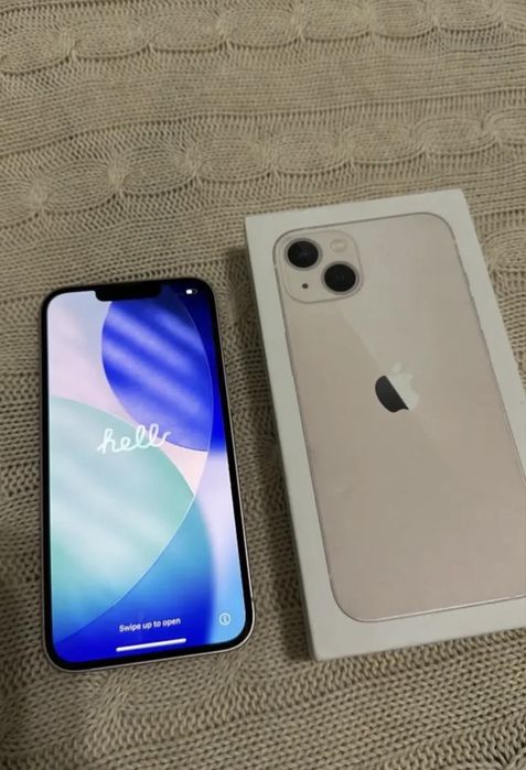 iPhone 13 в хорошем состоянии