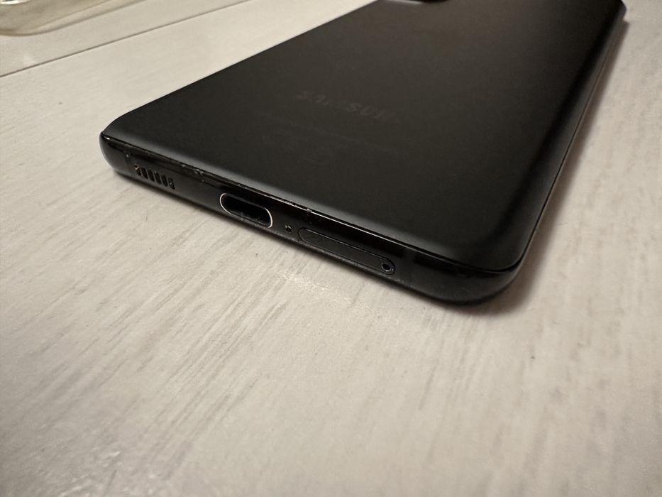 Samsung S21+ 5G 256 GB - stare fizica ireprosabila - ecran cu pata
