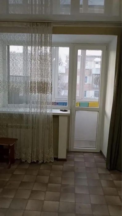 продам двухкомнатную кварииру