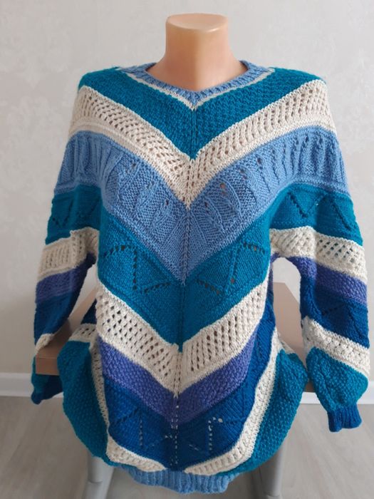 Продам новую вязанную кофту