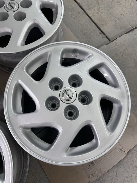 Диски р15 R15 toyota nissan maxima cefiro сефиро ниссан максима тойота