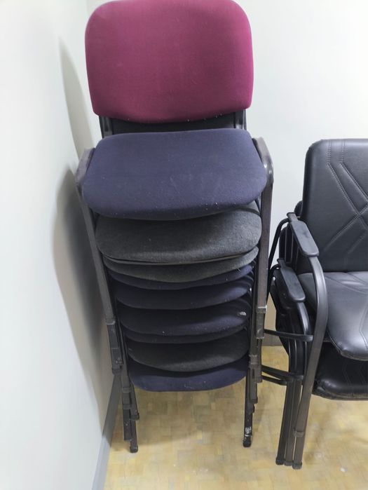 Продается мебель офисный