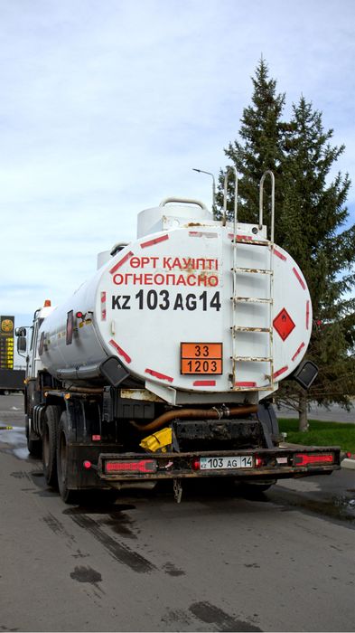 Продам Камаз бензовоз
