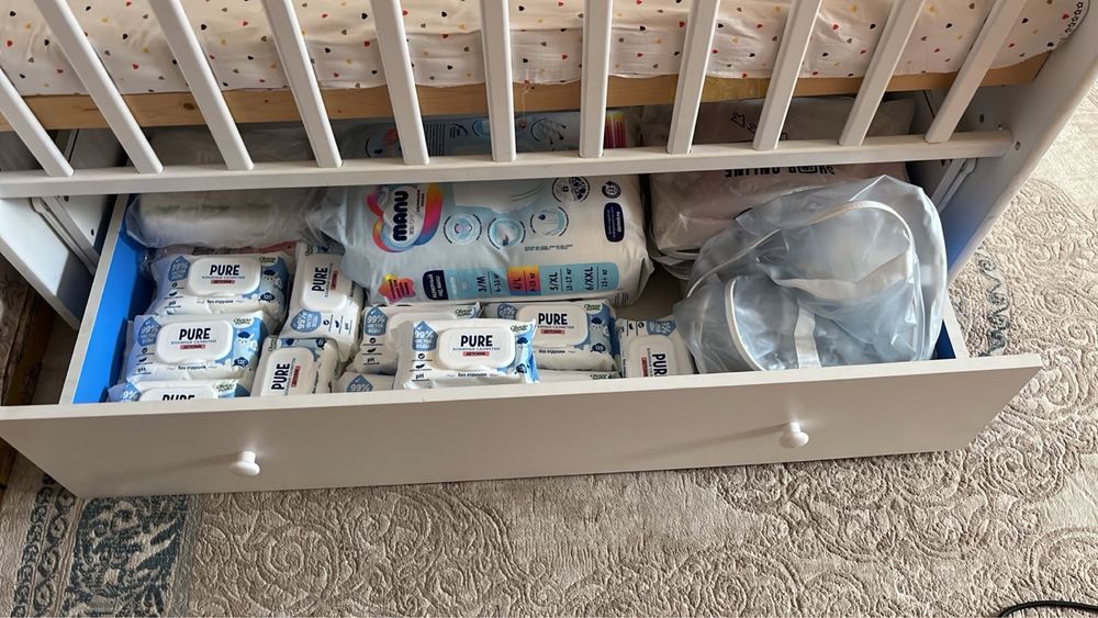 Продам детскую кроватку
