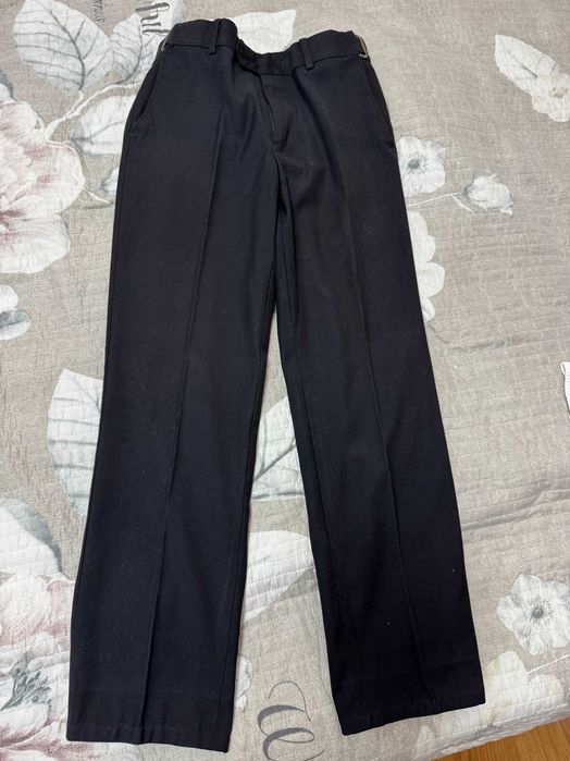 Классические черные брюки (детские, подростковые) на 8-10 лет