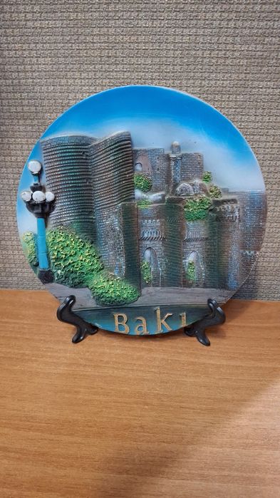 Продам декоративные тарелки