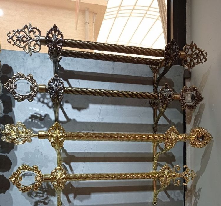 Карнизы для штор.