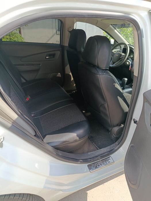 Chevrolet Cobalt 2022 — 4