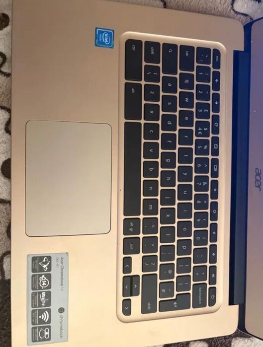 Лап топ Acer в отлично състояние