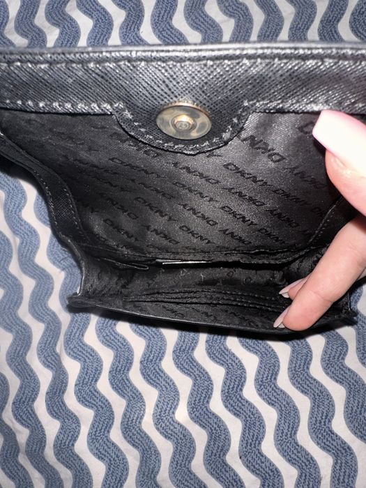 Дамски черни чанти