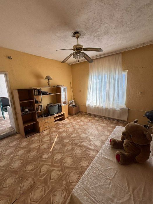 Къща гр.гълъбово