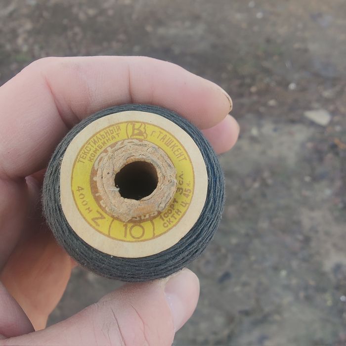 Нитья для шитья.