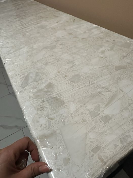 Барный столик новый !