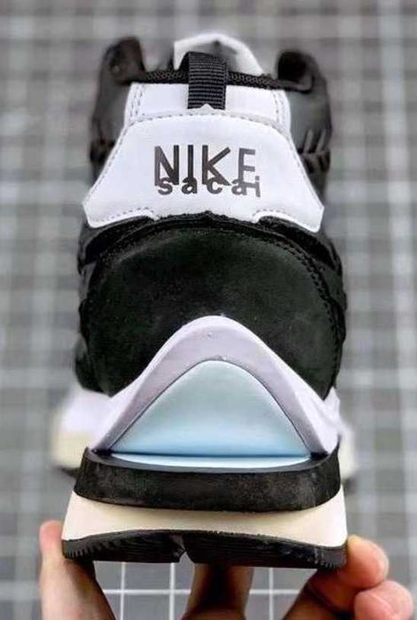 Оригинални мъжки маратонки Nike Vaporwaffle Sacai Jean Paul Gaultier