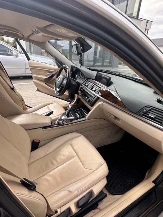 Bmw f30/320D Efficient Dynamics 2014